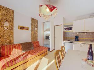 Kuchyň nebo kuchyňský kout v ubytování Apartment Balcons D'Olympie by Interhome