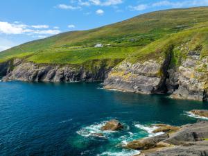 Fotografie z fotogalerie ubytování Holiday Home Dingle HC - S7 - TR4 No 13 by Interhome v destinaci Milltown