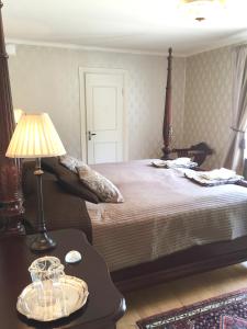 Ένα ή περισσότερα κρεβάτια σε δωμάτιο στο Villa Granvik