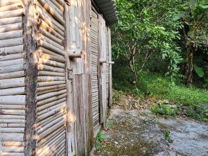 Billede fra billedgalleriet på Hobo Huts by the Riverside i Panuānaula + 129 billeder