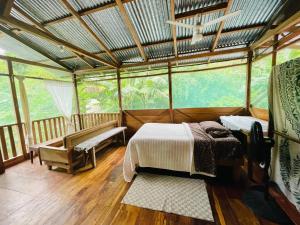 Billede fra billedgalleriet på Modern 2 Story House with Volcano View i Santa Teresa