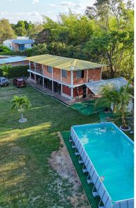 Bazén v ubytování Quinta Villanueva nebo v jeho okolí