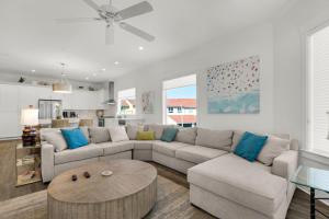 Istumisnurk majutusasutuses Regency Cabanas A1 by Gulf Coast Getaways