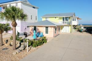 Nespecifikovaný výhled na moře nebo výhled na moře při pohledu z prázdninového domu