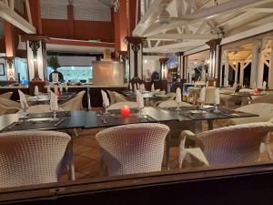 Εστιατόριο ή άλλο μέρος για φαγητό στο DESIRADE 18 sainte luce