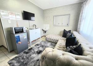 Kuchyň nebo kuchyňský kout v ubytování Zhantique Guest House 2- Unit 12