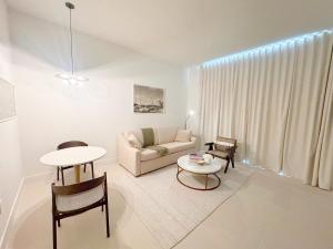 Χώρος καθιστικού στο Gale Hotel - Luxury Condo On the High