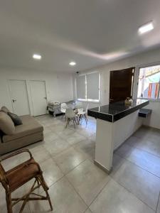 Χώρος καθιστικού στο Complejo de departamentos H&H