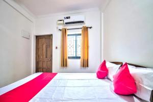 Ένα ή περισσότερα κρεβάτια σε δωμάτιο στο 3 Star Guest House