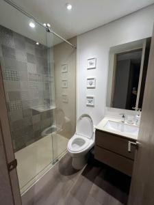 Koupelna v ubytování Apartamento Adalmar 201