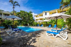 Hồ bơi trong/gần Renaissance Residence Cabarete