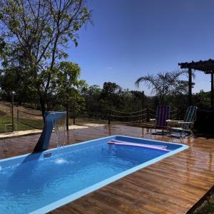 Bazén v ubytování Refugio Moderno com Piscina Quente e Por do Sol nebo v jeho okolí