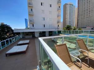 Bazén v ubytování Suíte Luxor Clean By Boss nebo v jeho okolí