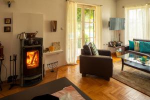 Χώρος καθιστικού στο Apartman Flower Garden