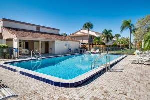 Bassein majutusasutuses Condo with Direct Ocean Inlet View Bikes Included! või selle lähedal