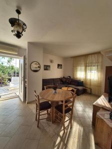 Χώρος καθιστικού στο Apartments with parking space Podaca, Makarska - 6055 +14 φωτογραφίες