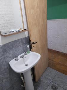 Ένα μπάνιο στο Departamento por dia