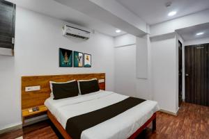 Gallery image of Hotel O RTO Office Surat Formerly Krishna Rooms in Surat