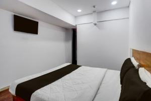 Gallery image of Hotel O RTO Office Surat Formerly Krishna Rooms in Surat