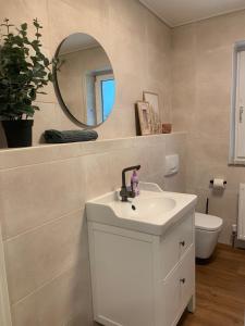 Koupelna v ubytování Ferienwohnung Unterm Nastberg + 11 fotografií