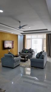 Χώρος καθιστικού στο Kathy's place in Nyali