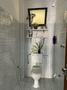 Ένα μπάνιο στο Coastal Stay