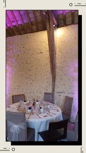 Εστιατόριο ή άλλο μέρος για φαγητό στο Au Gîte Savignéen