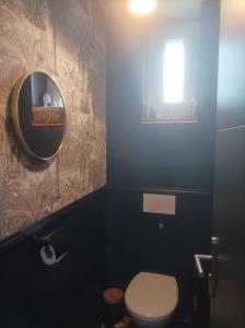 Ένα μπάνιο στο L'émeraude