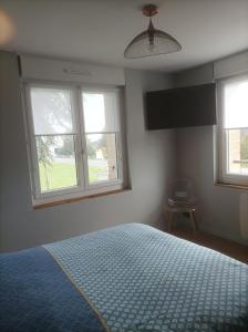 Μια τηλεόραση ή/και κέντρο ψυχαγωγίας στο L'émeraude +11 φωτογραφίες