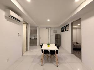 Φωτογραφία από το άλμπουμ του 2-5 Pax, Free Parking & Free Wi-fi, Merriton Kuching σε Kuching