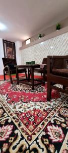 Posezení v ubytování Gharaunda Homestay