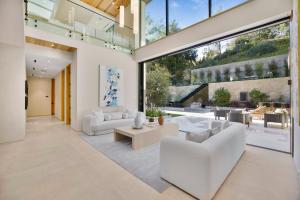 Posezení v ubytování Hutton Villa