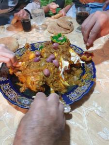 Φαγητό σε αυτή η μαροκινή κατοικία ή κάπου εκεί κοντά +7 φωτογραφίες