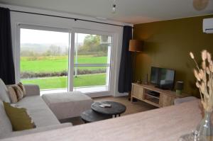 Μια τηλεόραση ή/και κέντρο ψυχαγωγίας στο Lavand'in Durbuy