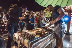 Επισκέπτες που μένουν στο Gite Oustaou - Village De Gîtes