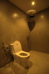 Ένα μπάνιο στο منازل الحساء للشقق الفندقية