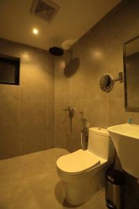 Ένα μπάνιο στο منازل الحساء للشقق الفندقية +12 φωτογραφίες