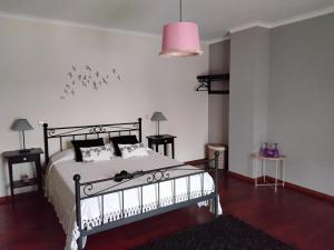 Postel nebo postele na pokoji v ubytování Sol-Lua House apt + 42 fotografií