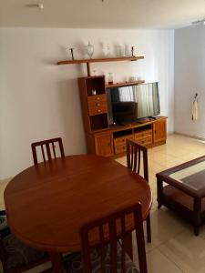 TV a/nebo společenská místnost v ubytování Tenerife Sur Relax