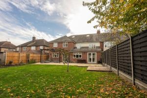 Το κτήριο όπου στεγάζεται  η παραθεριστική κατοικία