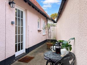 Budova, kde se prázdninový dům nachází