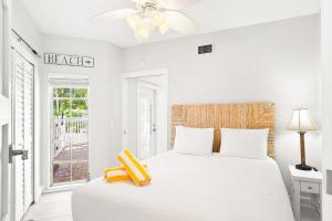 Postel nebo postele na pokoji v ubytování Anna Cabana Bungalow #4 + 50 fotografií