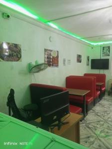 IjegunにあるAlexchuma Global restaurant, lodge and bakingのギャラリーの写真