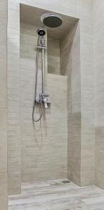 Ένα μπάνιο στο Апартаменты в Аркадийском дворце у моря +15 φωτογραφίες