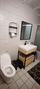 Ένα μπάνιο στο Habitación Lomas de San Francisco