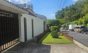 Η γειτονιά γύρω από ή μία γειτονιά κοντά σε αυτό το διαμέρισμα