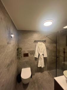 Koupelna v ubytování יוקרה בנתניה