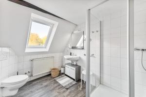 Ένα μπάνιο στο Charmante Hotelwohnung nahe Pforzheim, ruhige Lage +26 φωτογραφίες