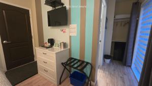 Dapur atau dapur kecil di Petit Hôtel Amara