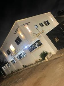 Το κτήριο όπου στεγάζεται  το διαμέρισμα